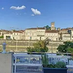 T6 Unique, Chic And Artistic With Large Terrace *