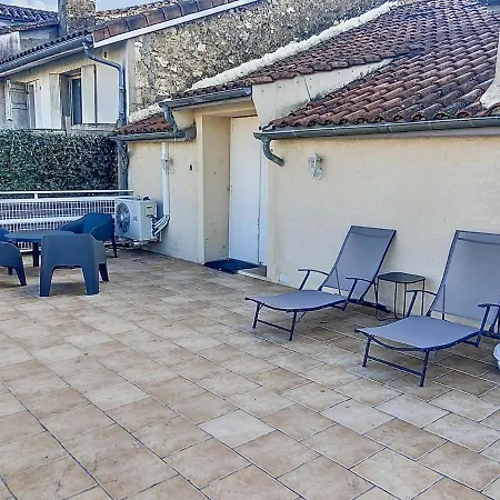 T6 Unique, Chic And Artistic With Large Terrace Apartament *