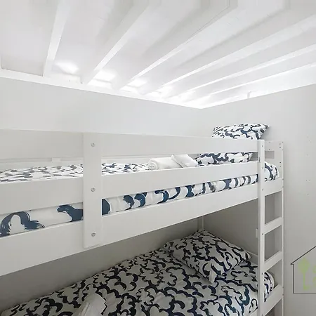 Lejlighed T6 Unique, Chic And Artistic With Large Terrace *