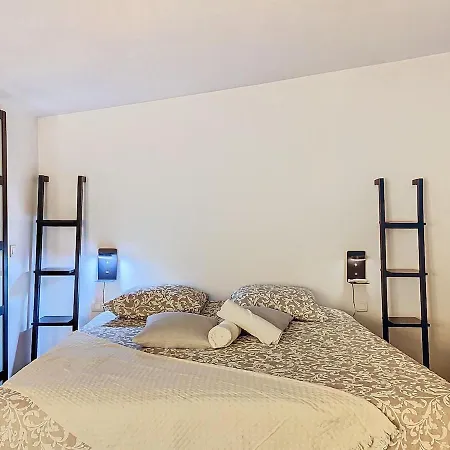 Apartamento T6 Unique, Chic And Artistic With Large Terrace Condom